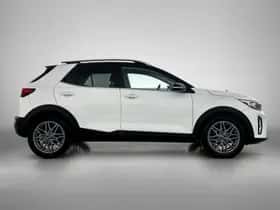 Kia Stonic (2022) thumbnail 11