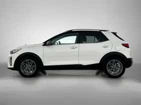 Kia Stonic (2022) thumbnail 3