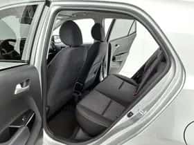 Kia Picanto (2024) thumbnail 21