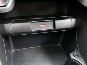 Kia Picanto (2024) thumbnail 23