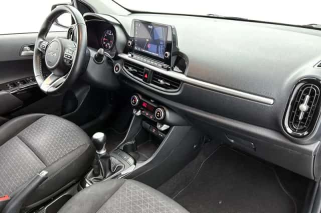 Kia Picanto (2024) thumbnail 6