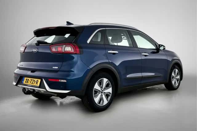 Kia Niro (2019) thumbnail 2