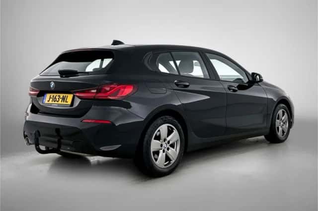 BMW 1_Serie (2020) thumbnail 2