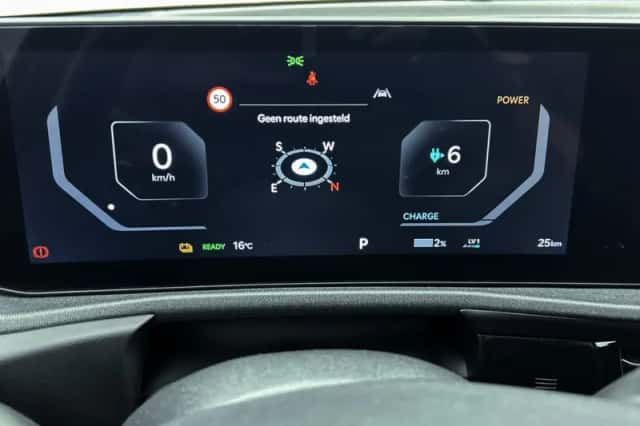 Kia EV6 (2025) thumbnail 5