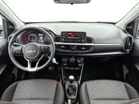 Kia Picanto (2024) thumbnail 4