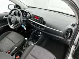 Kia Picanto (2024) thumbnail 6