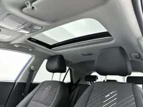 Kia Stonic (2025) thumbnail 4