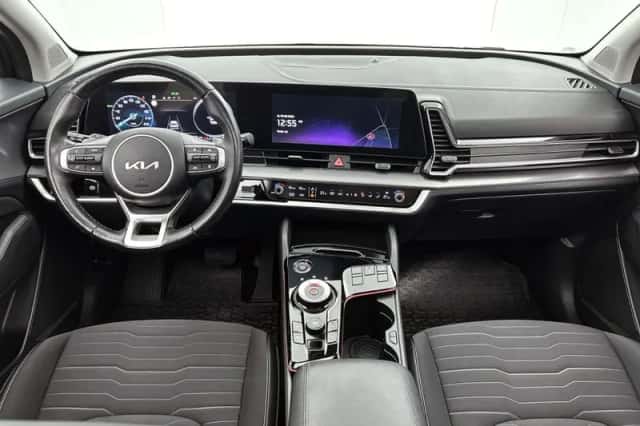 Kia Sportage (2022) thumbnail 5