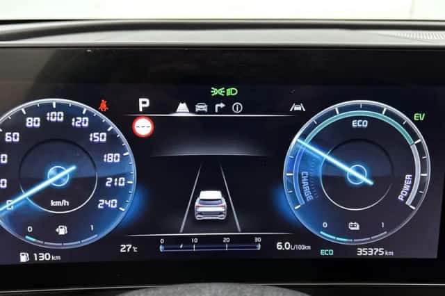 Kia Sportage (2022) thumbnail 6