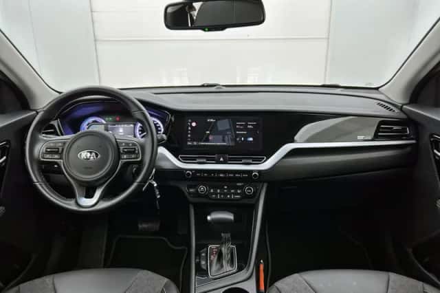 Kia Niro (2021) thumbnail 4