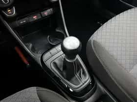 Kia Picanto (2024) thumbnail 10