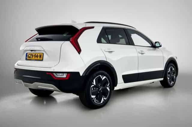 Kia Niro_EV (2025) thumbnail 2