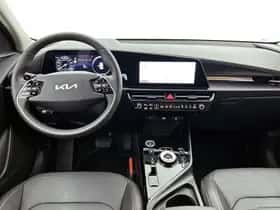 Kia Niro_EV (2025) thumbnail 5
