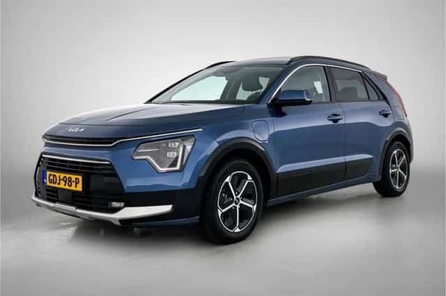 Kia Niro (2024) thumbnail 1