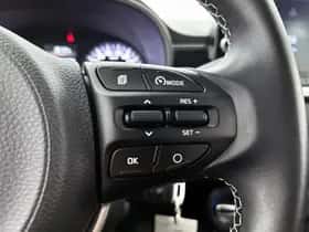 Kia Picanto (2021) thumbnail 14