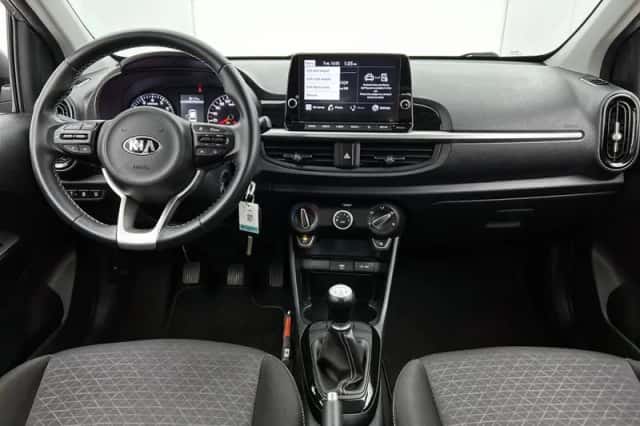 Kia Picanto (2021) thumbnail 5