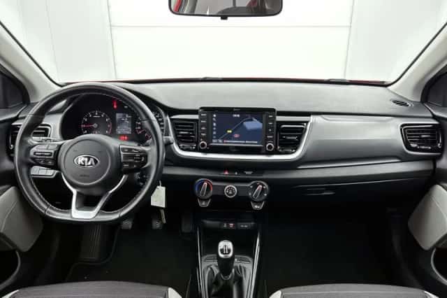 Kia Stonic (2020) thumbnail 4
