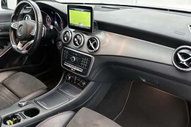 Mercedes-Benz CLA-Klasse (2018) thumbnail 6