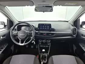Kia Picanto (2024) thumbnail 4