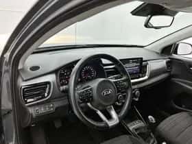 Kia Stonic (2021) thumbnail 30