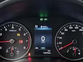 Kia Stonic (2021) thumbnail 5