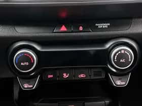 Kia Stonic (2021) thumbnail 8