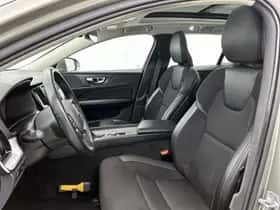 Volvo V60 (2018) thumbnail 16