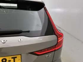 Volvo V60 (2018) thumbnail 30