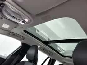 Volvo V60 (2018) thumbnail 4