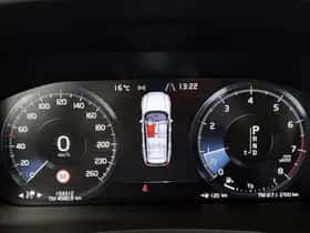 Volvo V60 (2018) thumbnail 6
