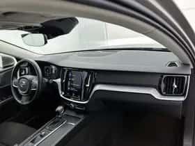 Volvo V60 (2018) thumbnail 7