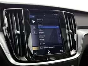Volvo V60 (2018) thumbnail 8