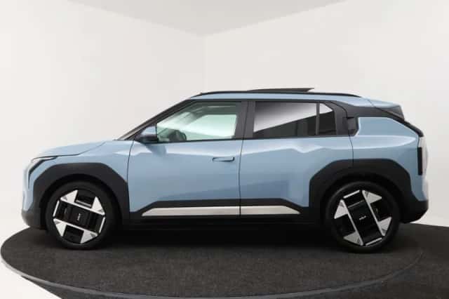 Kia EV3 (2025) thumbnail 3