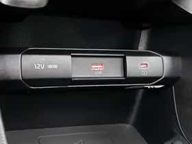 Kia Picanto (2024) thumbnail 23