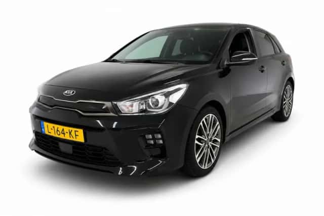 Kia Rio (2021) thumbnail 1
