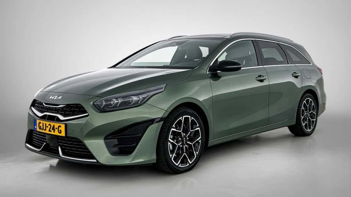 Kia Ceed_Sportswagon (2024) — foto 1