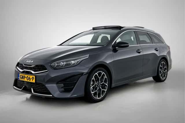 Kia Ceed_Sportswagon (2024) thumbnail 1