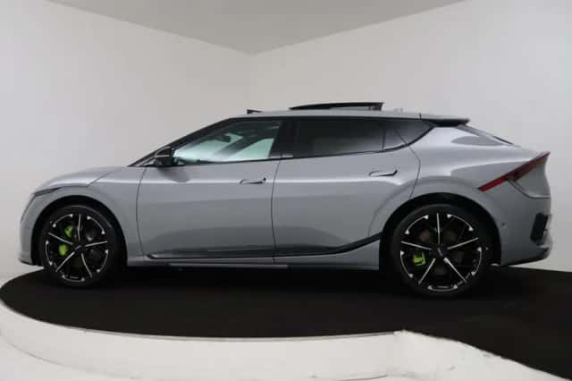 Kia EV6 (2026) thumbnail 3