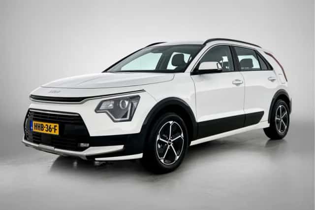 Kia Niro (2025) thumbnail 1