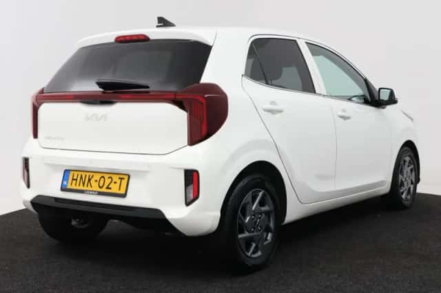 Kia Picanto (2025) thumbnail 3