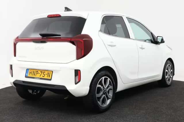 Kia Picanto (2025) thumbnail 2
