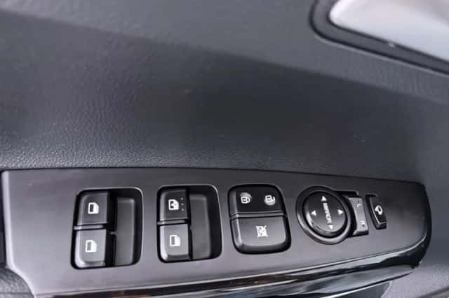 Kia Picanto (2025) thumbnail 4