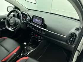 Kia Picanto (2024) thumbnail 6