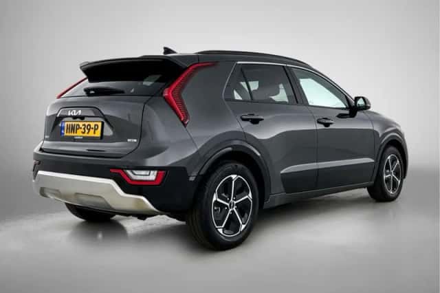 Kia Niro (2025) thumbnail 2