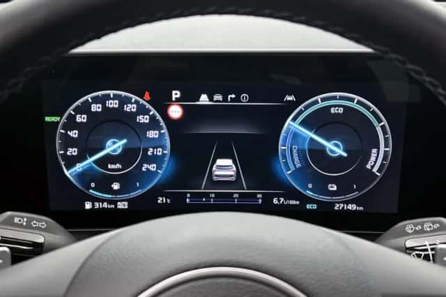 Kia Sportage (2025) thumbnail 6