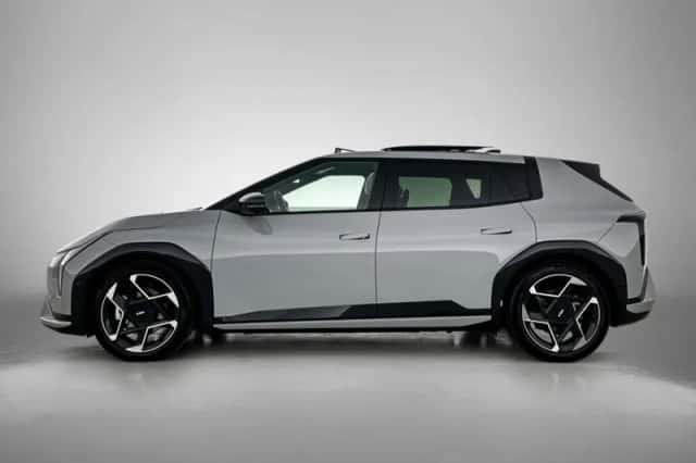 Kia EV4 (2025) thumbnail 4