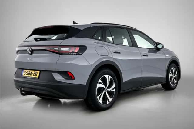 Volkswagen ID.4 (2023) thumbnail 2