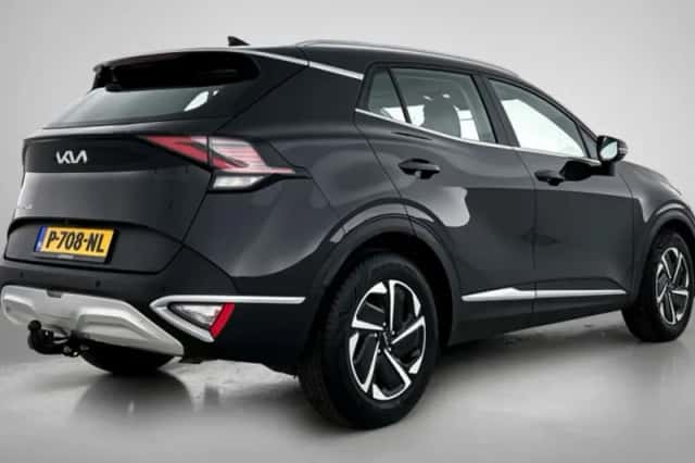Kia Sportage (2022) thumbnail 2
