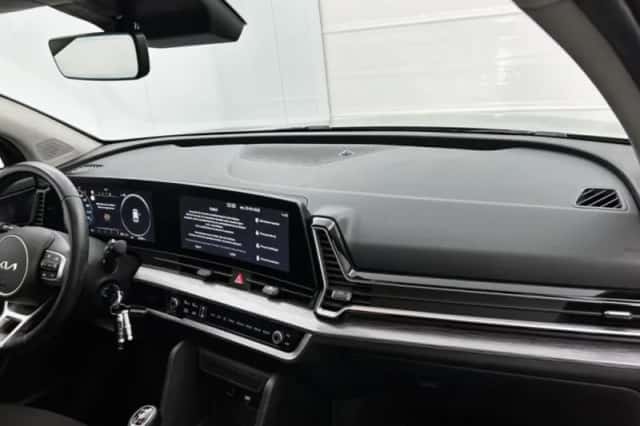 Kia Sportage (2022) thumbnail 4