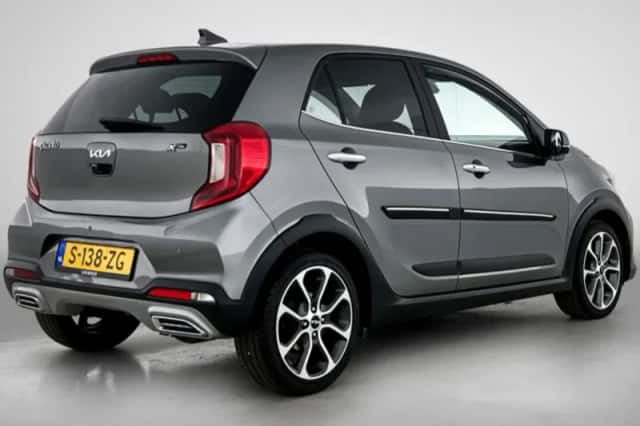Kia Picanto (2023) thumbnail 2